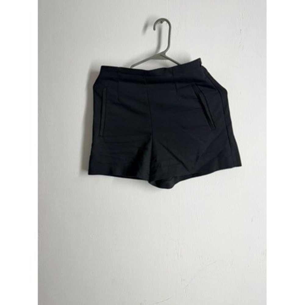Zara Black High Waisted Tailored Shorts Women XS Minimalist Dressy Pockets